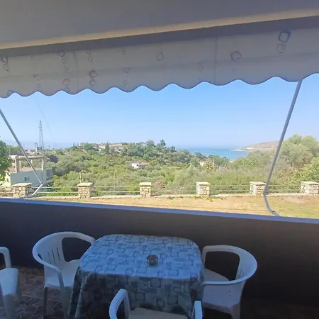 Appartement Fotis Qeparo
