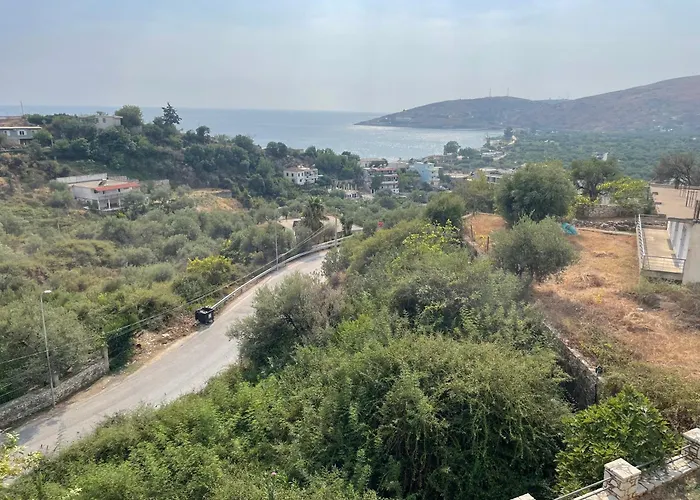 Apartment Fotis Qeparo